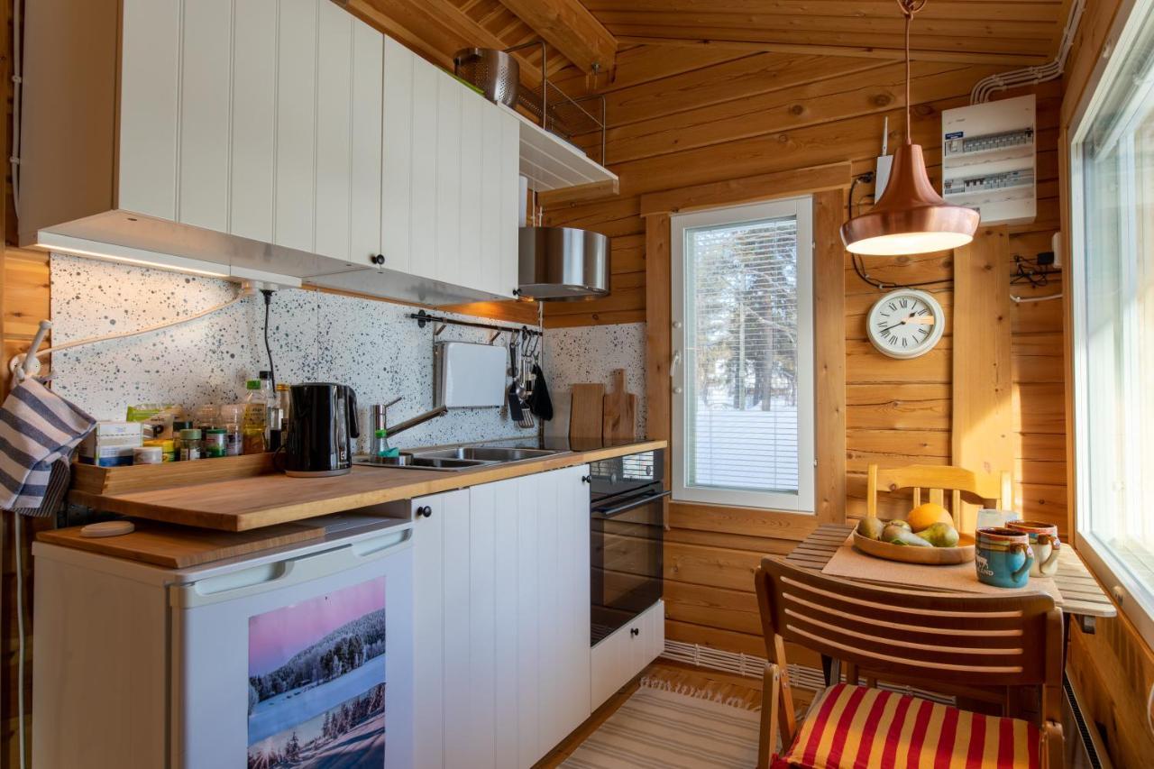 Moekki - The White Blue Wilderness Lodge Inari Εξωτερικό φωτογραφία