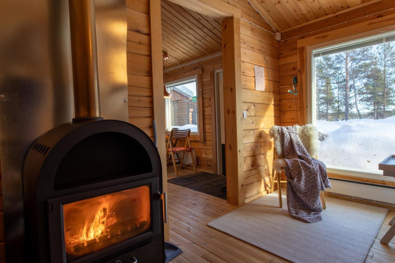 Moekki - The White Blue Wilderness Lodge Inari Εξωτερικό φωτογραφία